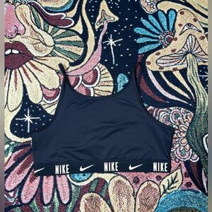 NIKE HAULTER SPORTS BRA
